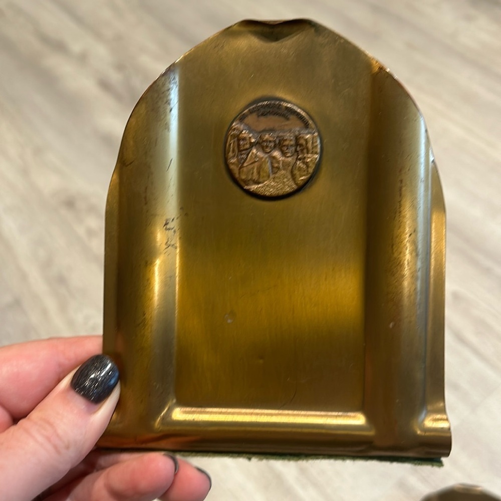 Vintage Mount Rushmore Metal Arts Co Bronze Book Ends